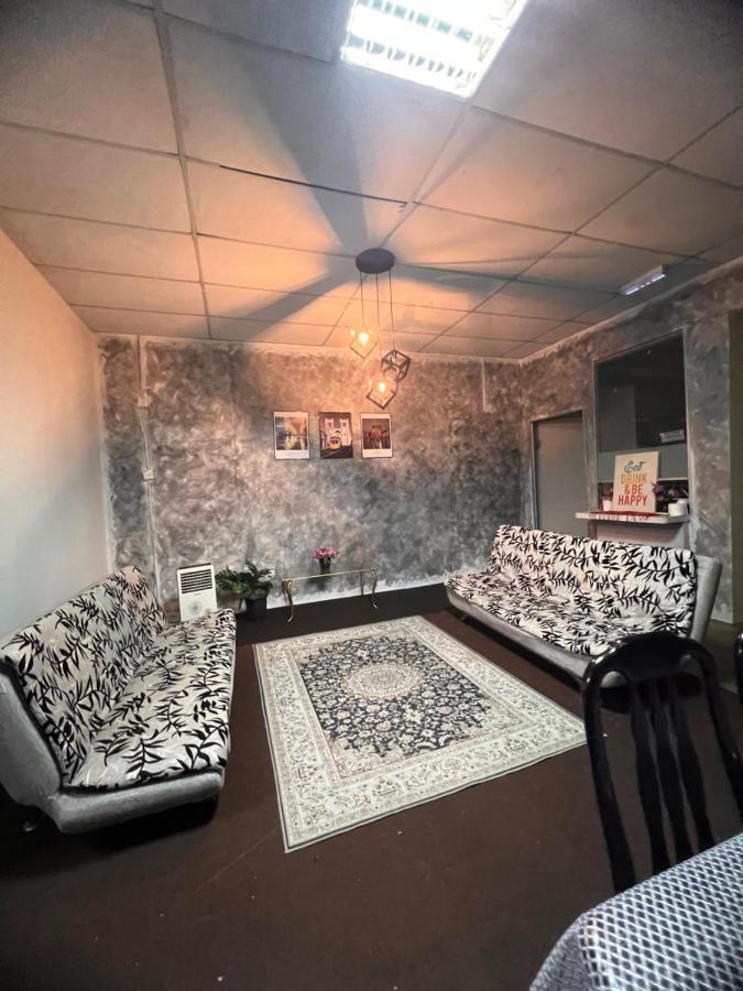 Stayhills Retailhouse Tol Exit Bukit Beruntung Apartment Kampung Sungia Buaya